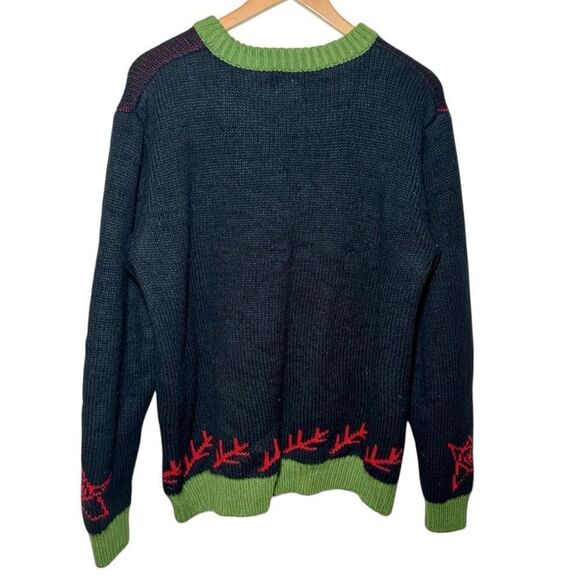 Middle Of Beyond Cthulhu Lovecraft Holiday Crewneck Black Sweater Unisex Large - Picture 3 of 4